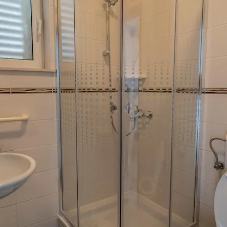 ゲストハウス Kamarin