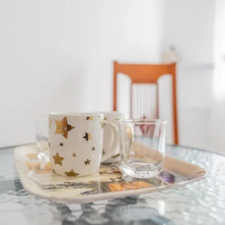 ゲストハウス Kamarin ポメナ